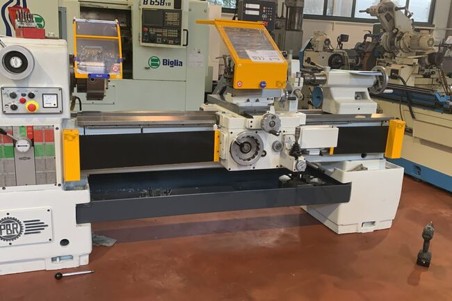 Wiederverkauf Drehbänken Center PBR TM 250 gebraucht