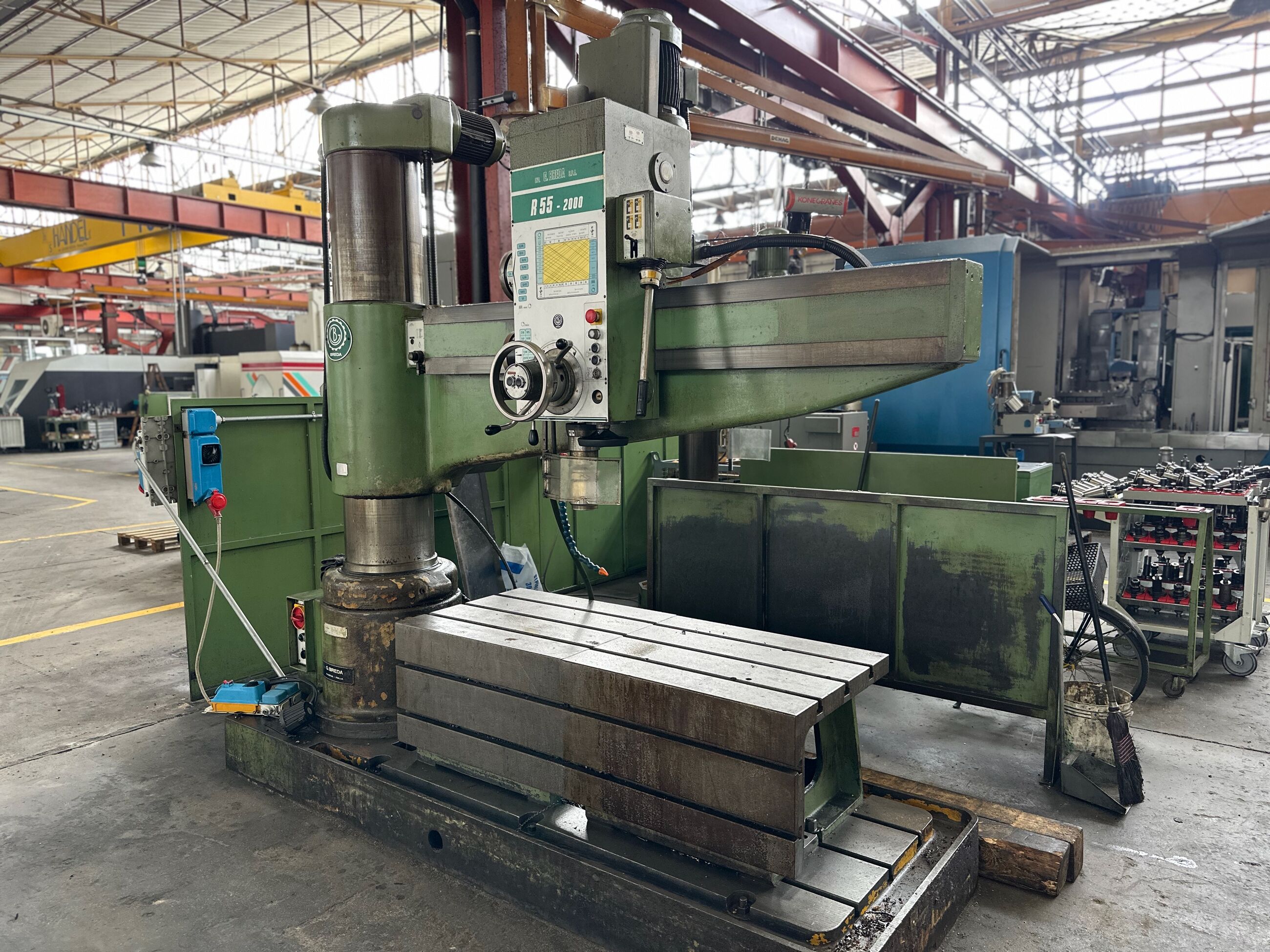Wiederverkauf Bohrmaschinen BREDA R55/2000 usato