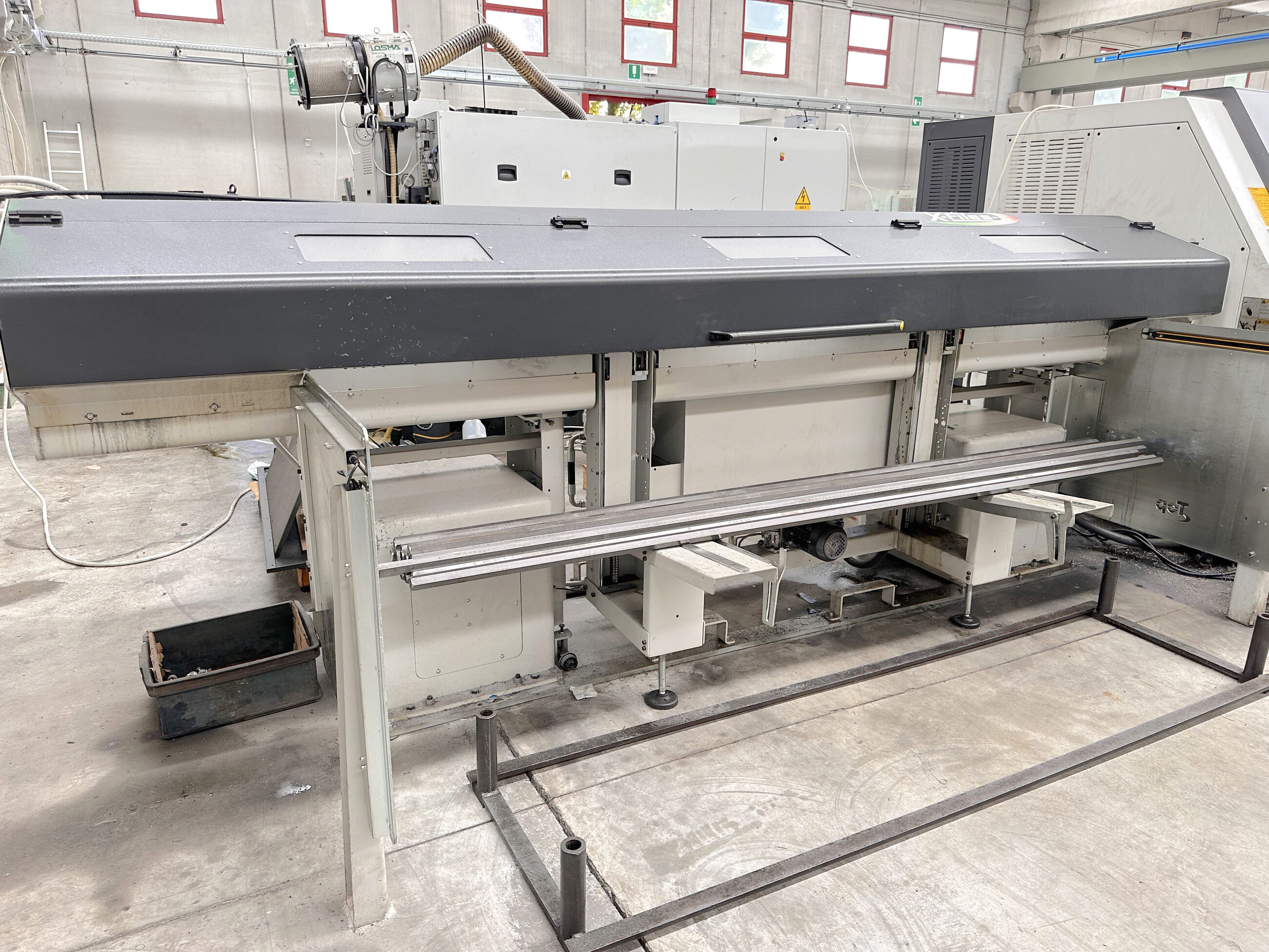 Wiederverkauf Stangen-zuführungsmagazinen TOP Automazioni XFS 370 SX usato