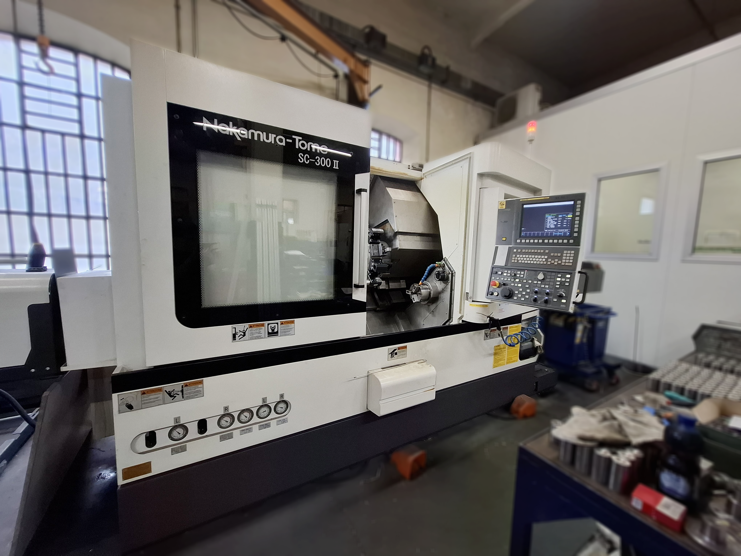 Wiederverkauf Drehbänken CNC NAKAMURA SC-300II gebraucht