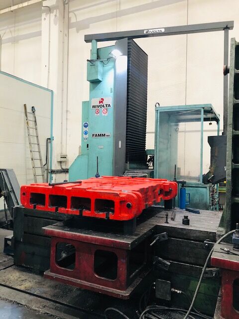 Wiederverkauf Fräsmachinen mobile Säule RIVOLTA FAMM900 gebraucht