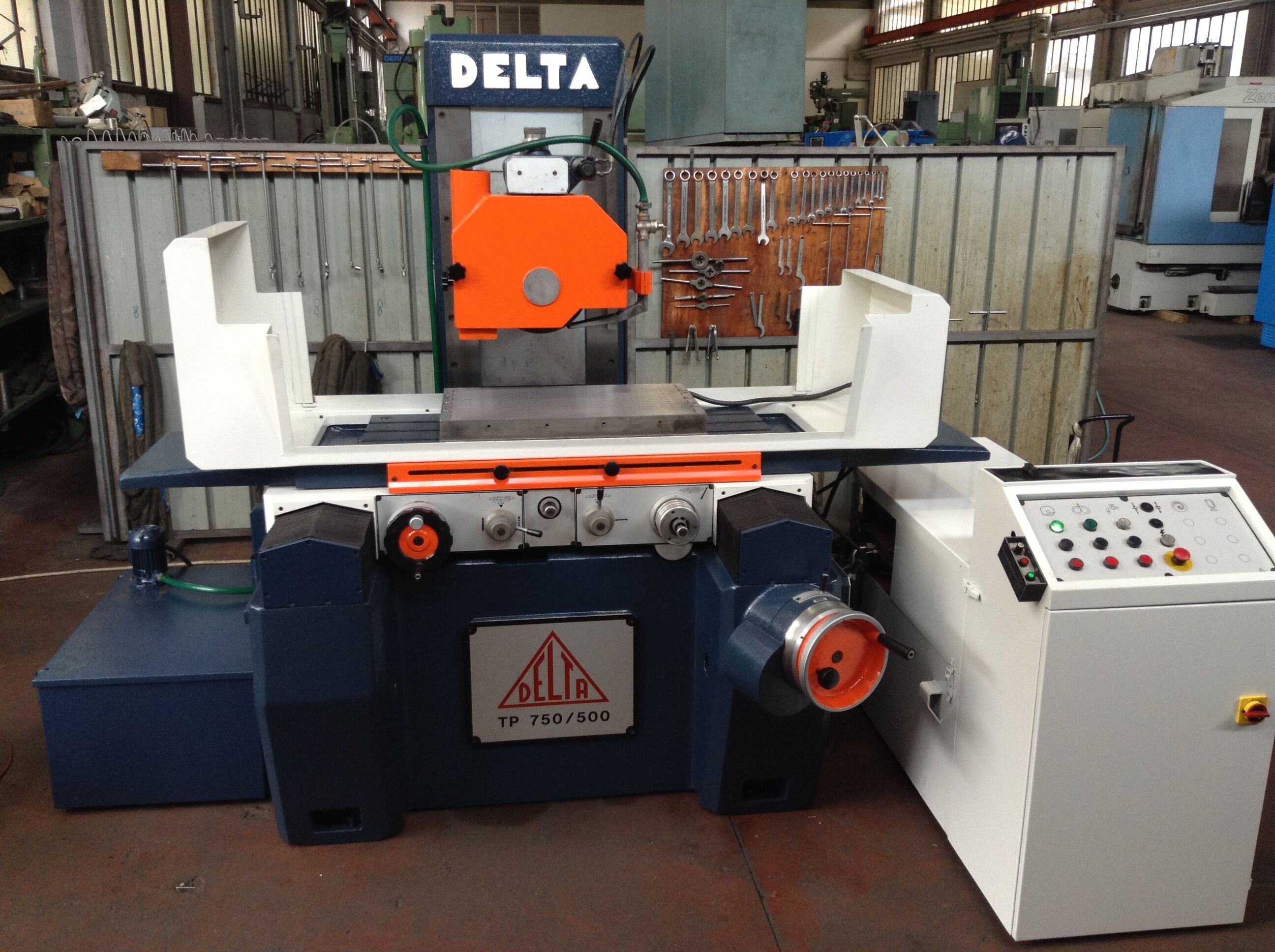 Wiederverkauf Schleifen Oberfläche DELTA TP 750/500 gebraucht