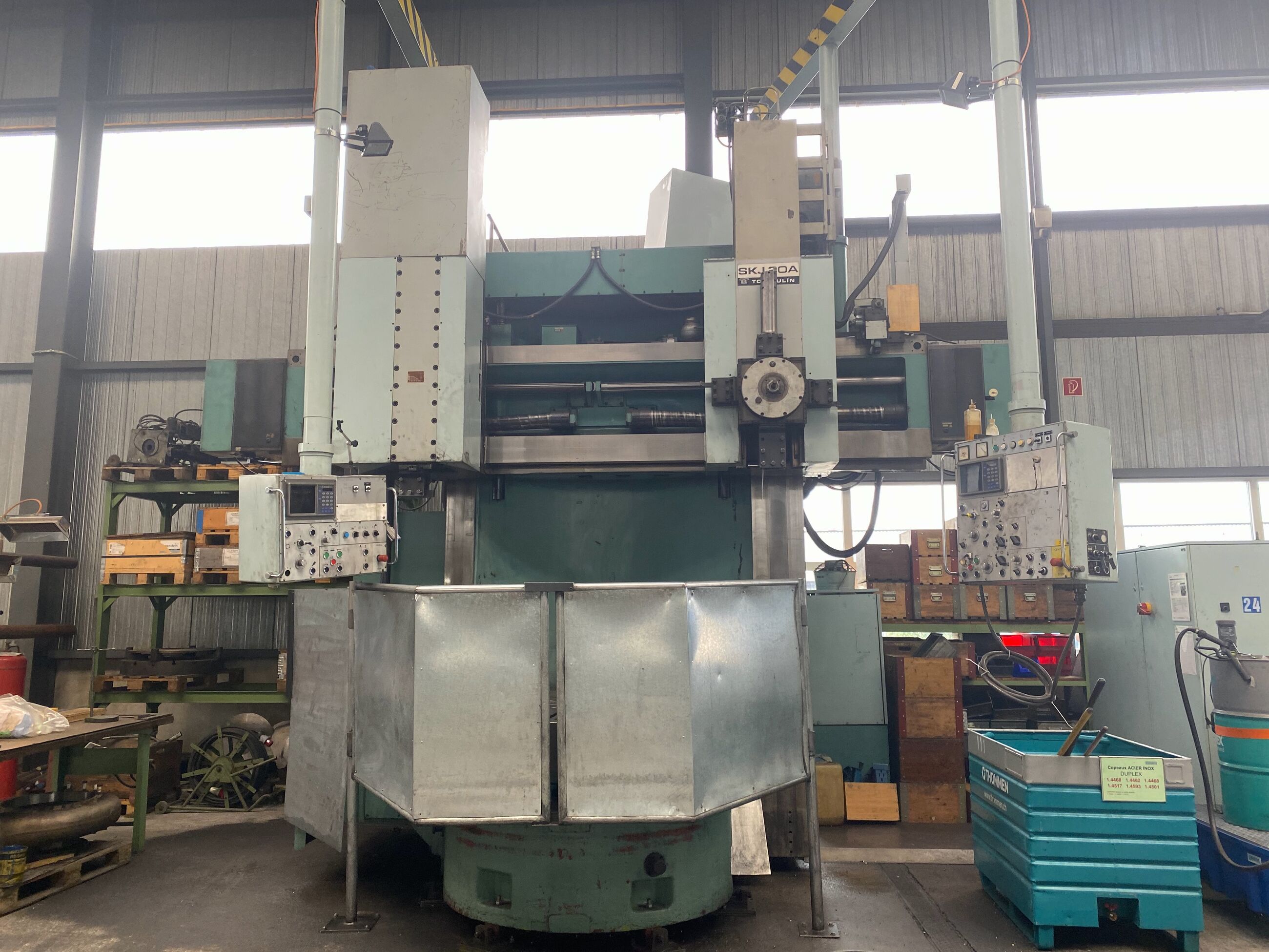 Wiederverkauf Drehbänken Vertical TOSHULIN SKJ20A gebraucht